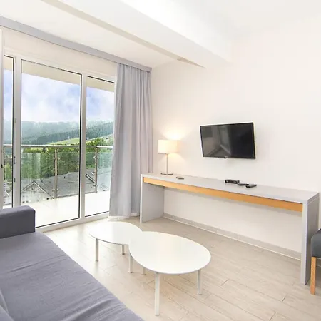 Stubai - Czarna Gora Resort By Sun & Snow Z Nielimitowanym Basenem Sienna  Exterior photo