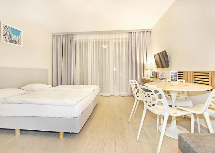Stubai - Czarna Gora Resort By Sun & Snow Z Nielimitowanym Basenem