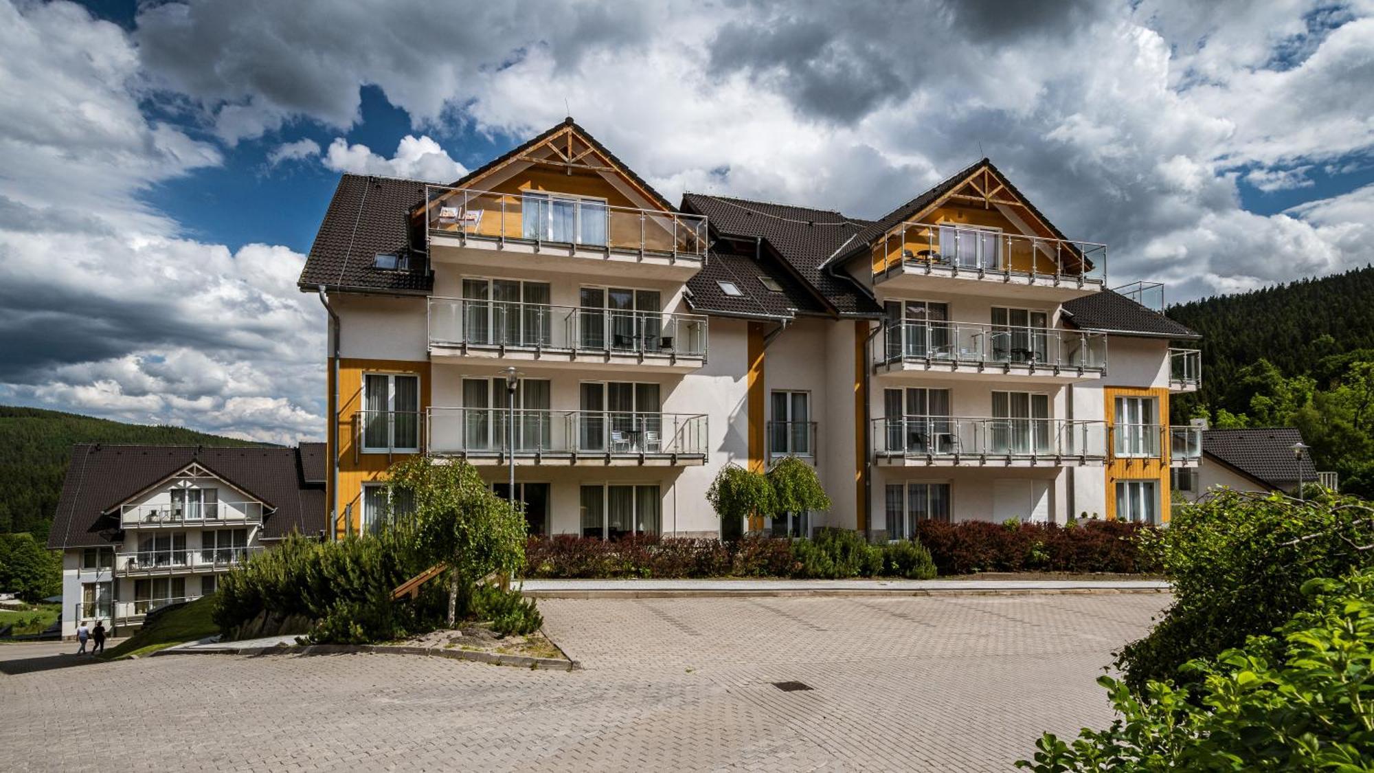 Apartment Stubai - Czarna Gora By Sun & Snow Z Nielimitowanym Basenem Sienna (Klodzko)