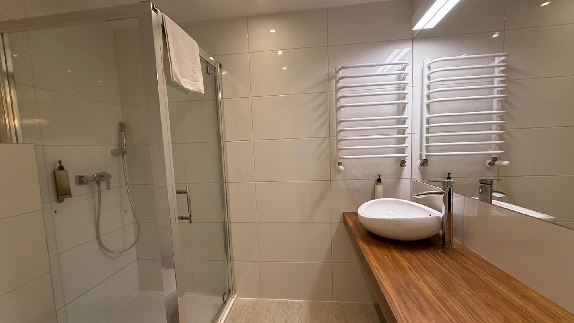 Stubai - Czarna Gora By Sun & Snow Z Nielimitowanym Basenem Apartment